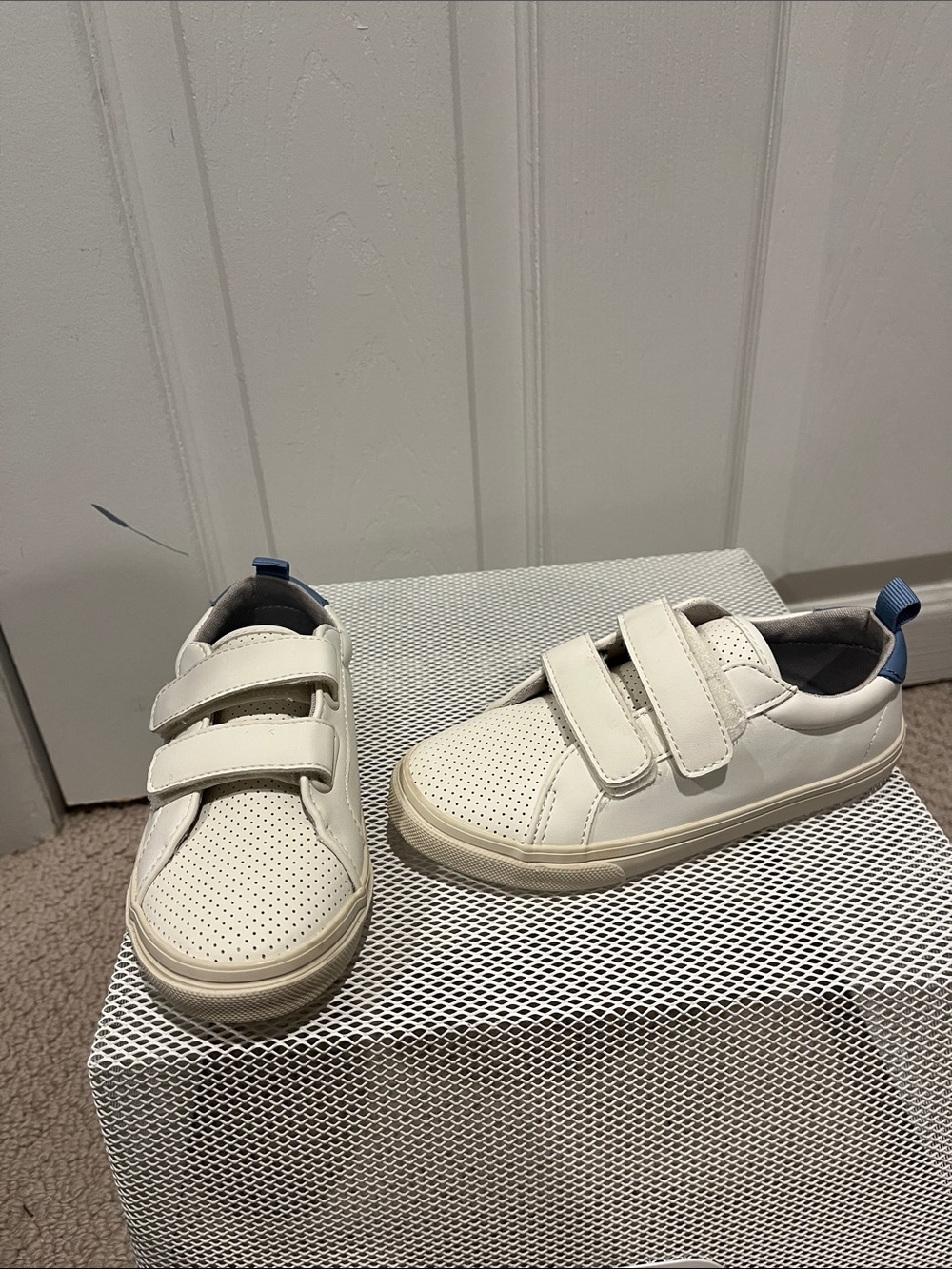 Old Navy White Kids Velcro Sneakers with Blue Heel Tab